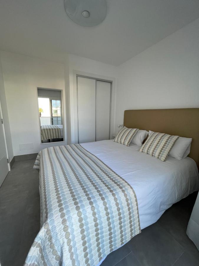 Izaro Apartamento Atico De Lujo Cerca De Playa Dorada Playa Blanca  Exterior photo